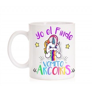 Taza Yo el Finde Vomito Arcoiris