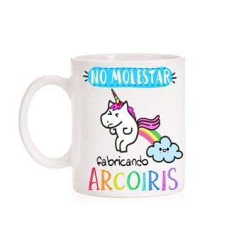 Taza No Molestar fabricando Arcoiris